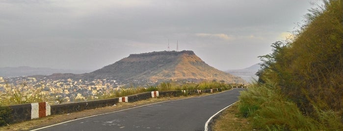 Ajinkyatara is one of Marvelous Maharashtra.