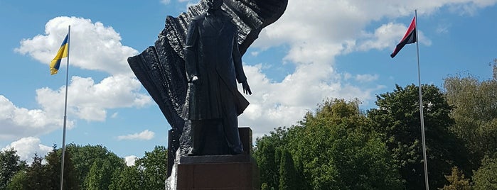 Пам'ятник Степану Бандері is one of Тернополь.
