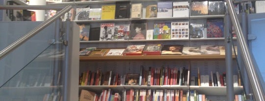 Feltrinelli is one of Milano.