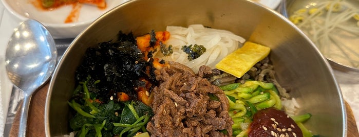 한국집 is one of 韓国料理.