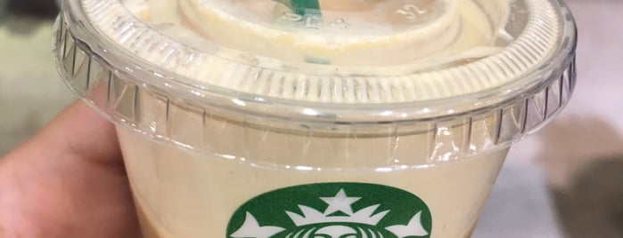 Starbucks is one of Meem 님이 좋아한 장소.