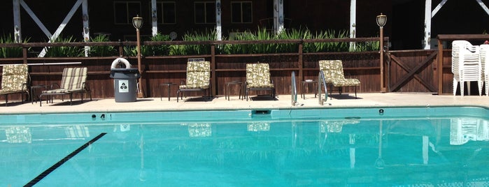 The Wood's Resort is one of Wine Road Members with a Cool Pool.