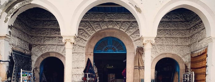 Souks de Houmt Souk is one of Lieux qui ont plu à Maike.