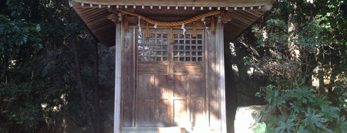 伊寶石神社 is one of To Be Maintained.