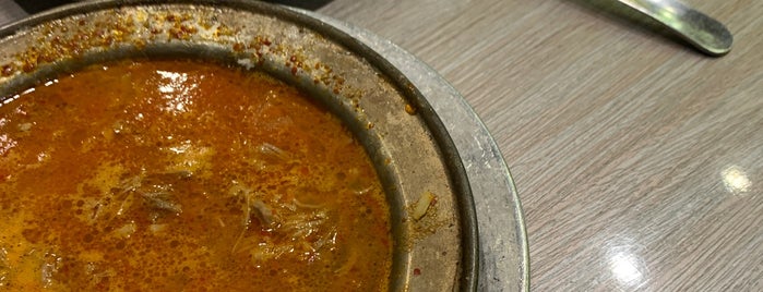 Uğrak Lokantası is one of Saklı lezzetler.
