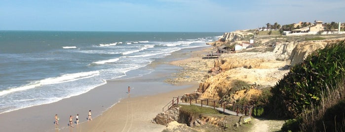 Praia Do Diogo is one of Locais.