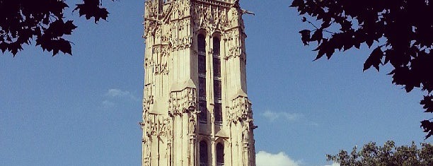 Башня Сен-Жак is one of Alexandre : понравившиеся места.