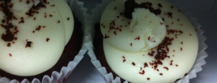 Sweetcakes Cupcakes is one of Tempat yang Disukai @MisterHirsch.