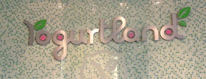 Yogurtland - Garland is one of Lieux sauvegardés par Marcie.