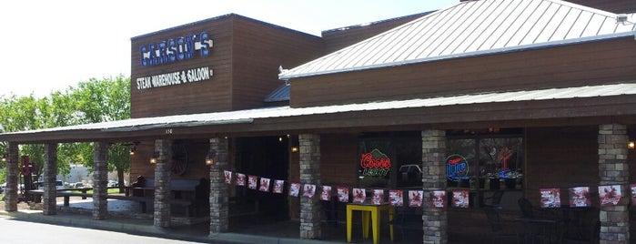 Carson's Steak Warehouse & Saloon is one of Orte, die Joshua gefallen.