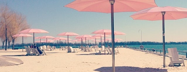 Sugar Beach is one of Toronto x Where the fun is at.