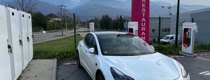 Tesla Supercharger is one of Tesla France CH B.