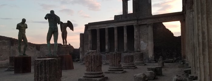 Area Archeologica di Pompei is one of Posti che sono piaciuti a funky.