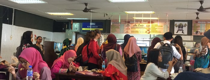Cengkih Cafe is one of Makan @ Utara #15.
