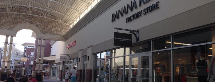 Banana Republic Factory Store is one of Visit to Twin cities.