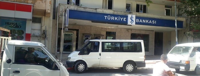 Türkiye İş Bankası is one of Lieux qui ont plu à Mesut.