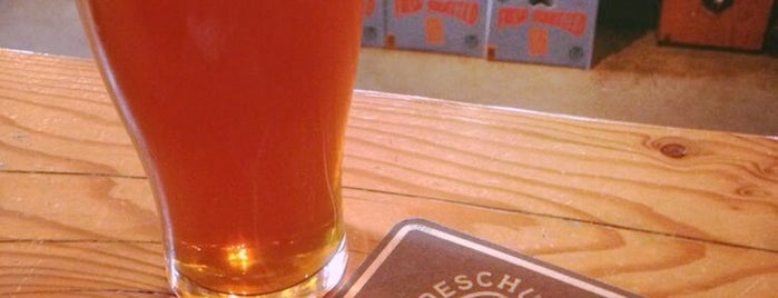 Deschutes Brewery Portland Public House is one of Craft on Draft.