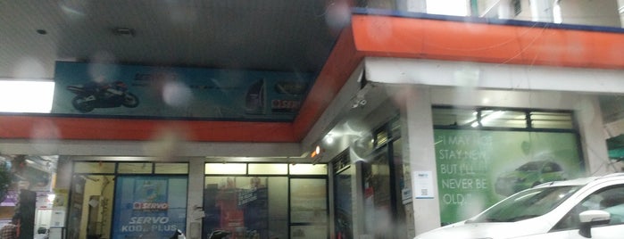 Indian Oil Petrol Bunk is one of BLR 3.