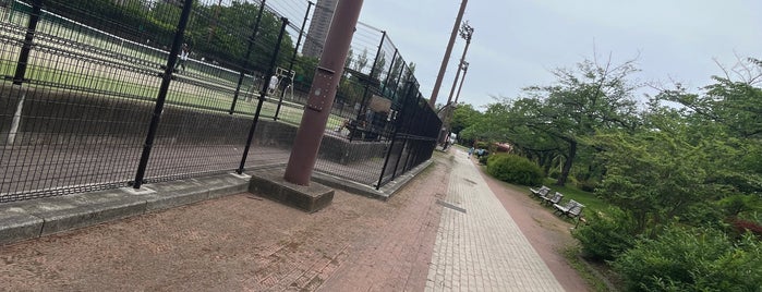 猿江恩賜公園 is one of 自転車.