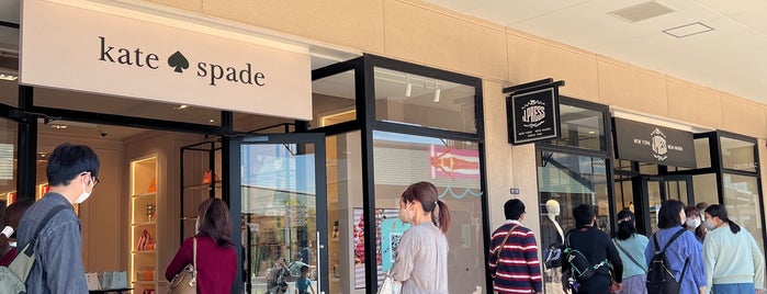 kate spade new york is one of 木更津.
