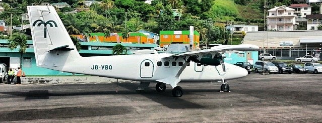 E.T. Joshua Airport (SVD) is one of สถานที่ที่ JRA ถูกใจ.