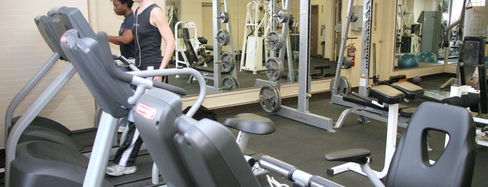Eckhart Park is one of Chicago Park District Fitness Centers.
