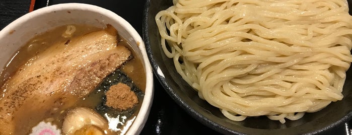 麺屋はつがい 大通店 is one of 岩手に行ったらココに行く！Vol.1.