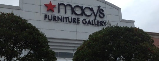 Macy's Furniture Gallery is one of Tempat yang Disukai Staci.