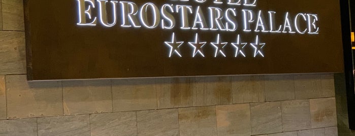 Hotel Eurostars Palace is one of Lucicleiaさんのお気に入りスポット.