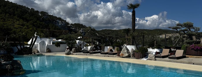 Hotel Hacienda Na Xamena is one of Ibiza.