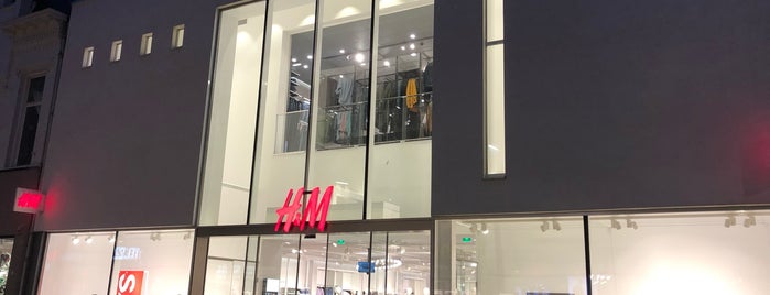 H&M is one of sanne’s Liked Places.