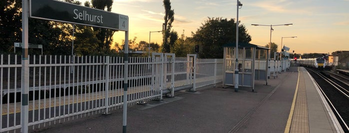 Selhurst Railway Station (SRS) is one of UK Train Stations.