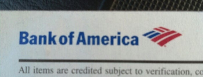 Bank of America is one of Tempat yang Disukai Sandra.