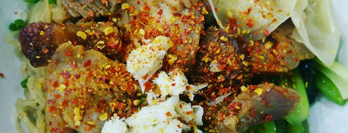 Sawang Noodle is one of Top Taste.