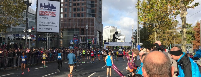 Frankfurt Marathon is one of TinyEvents.