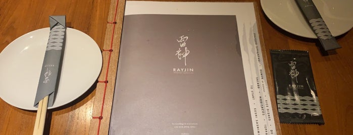 Rayjin Teppanyaki is one of Bali 🇦🇹.