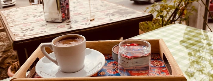 Nakış Cafe is one of E.H👀 님이 좋아한 장소.
