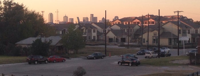 Bonton is one of Dallas Neighborhoods.