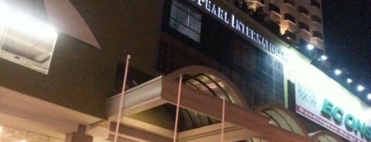 Pearl Point Shopping Mall is one of b.
