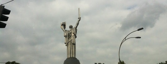 Батьківщина-мати / Mother Motherland is one of Kiev 08.13.