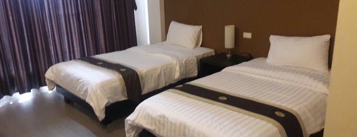 One Fu Hotel is one of Tempat yang Disukai Liftildapeak.