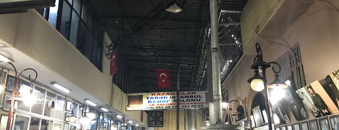 Tarihi Adana Kazancılar Kebapçısı is one of Onur 님이 저장한 장소.