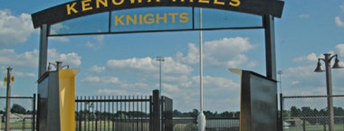 Kenowa Hills High School is one of Outra Visão.