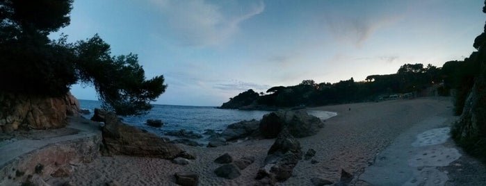 Cala Bona / Sant Francesc is one of PLAYAS y CALAS COSTA BRAVA.