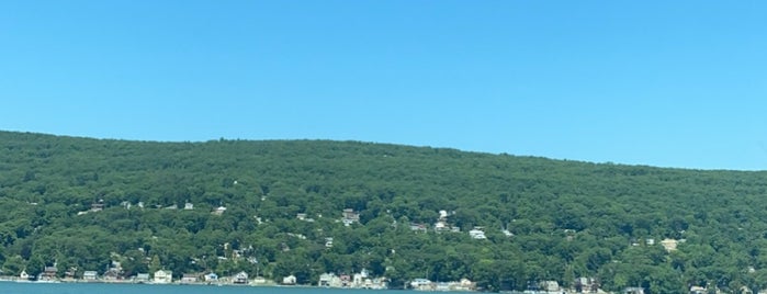 Greenwood Lake is one of funkyさんのお気に入りスポット.