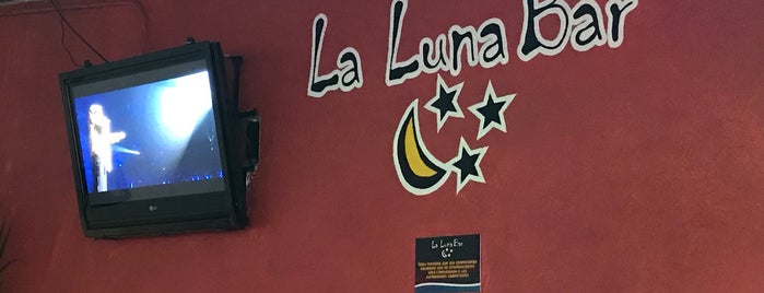 Luna Bar Karaoke is one of Tequisquiapan.