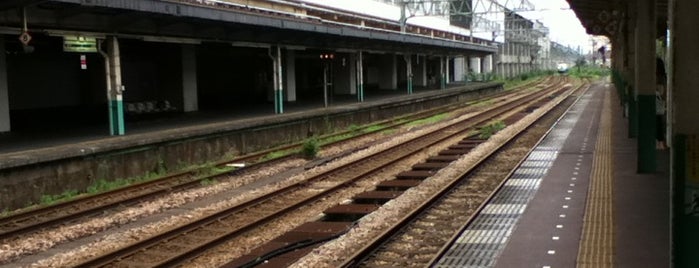 Nagaoka Station is one of Train stations.
