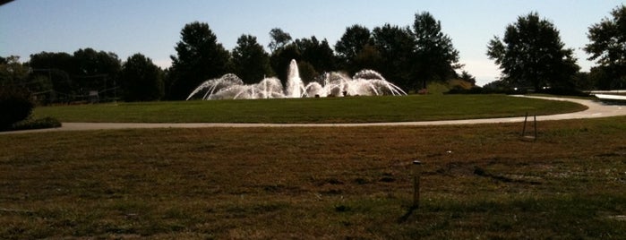 Anita Gorman Park (North Oak Fountain) is one of Kansas City Fountains.