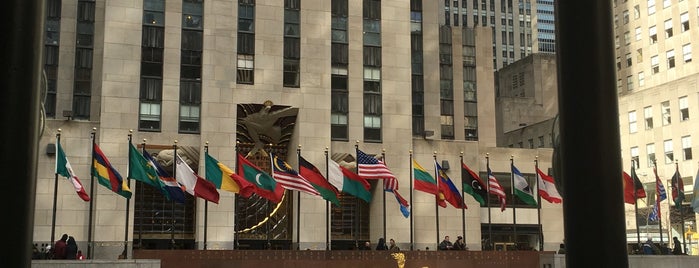 Rockefeller Center is one of Julio'nun Beğendiği Mekanlar.