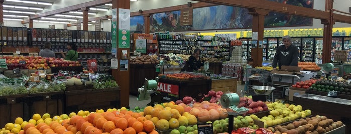 Whole Foods Market is one of Whole Foods Locations (MO-WI).